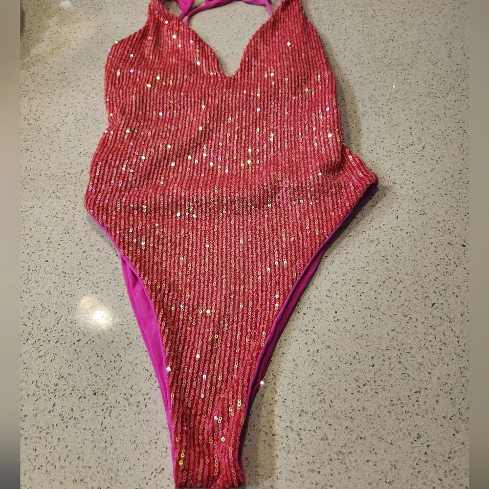 Luli Fama Chasing Stars One Piece Large - Picture 14 of 15